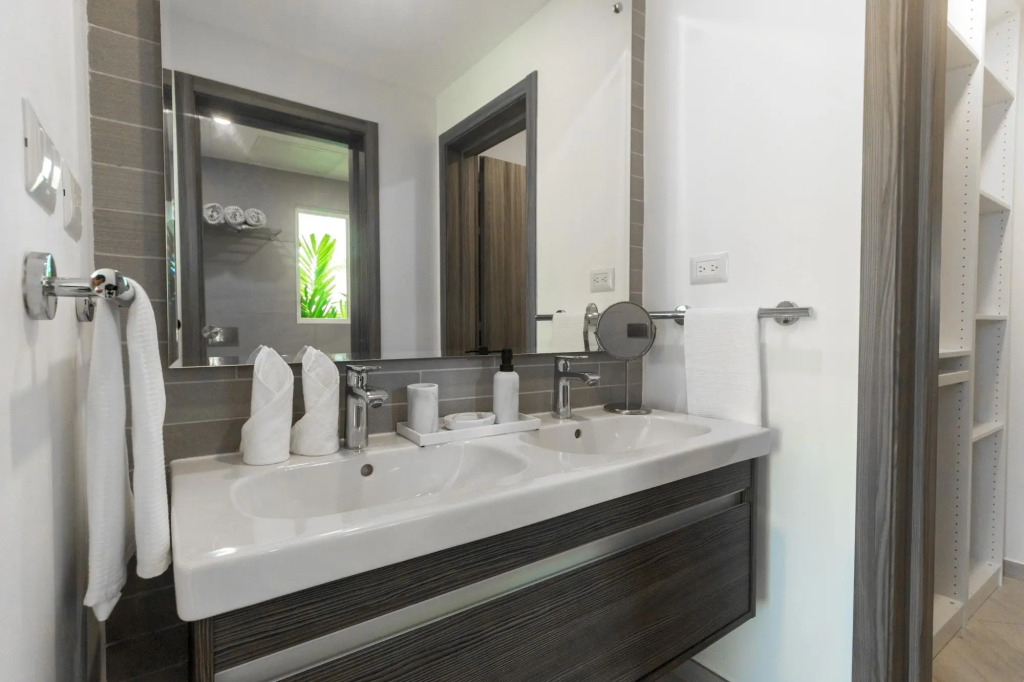 Stylish 3-Bedroom Apartment near the Bavaro Beach