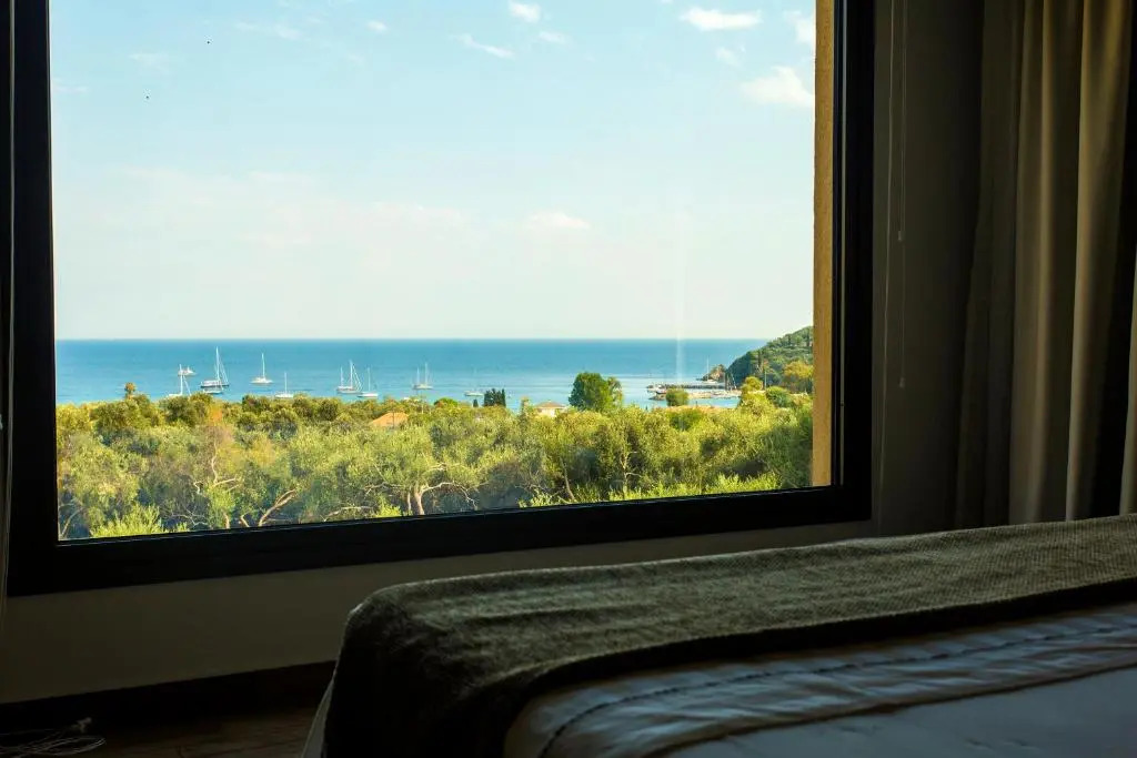 Golden Bay Suites & Maisonettes