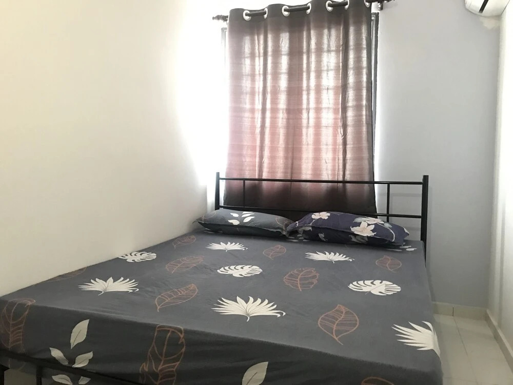 OYO 90493 JL Homestay