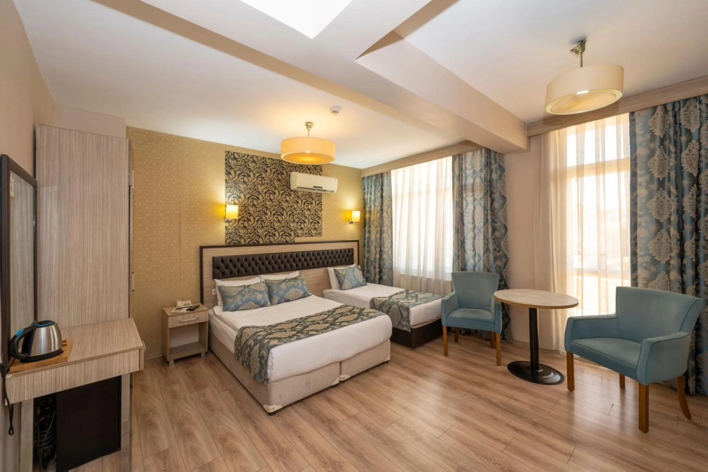 Tugra Hotel