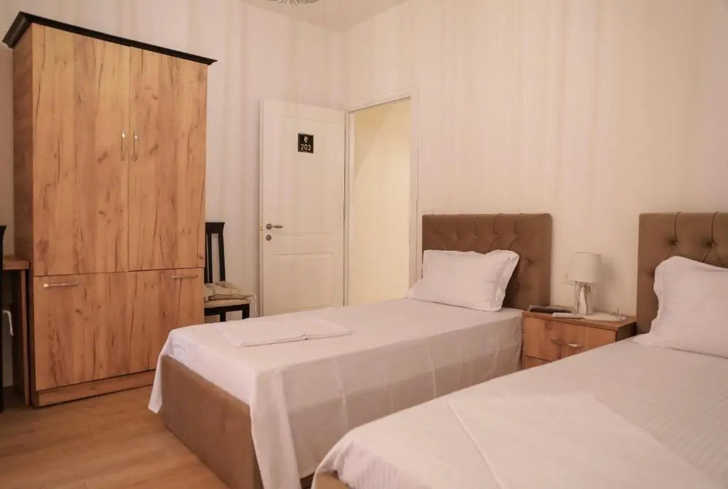 Çuçi B&B