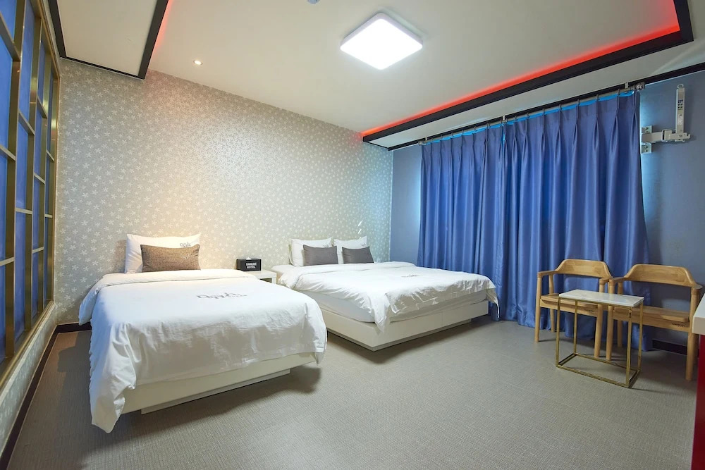 Danube HOTEL