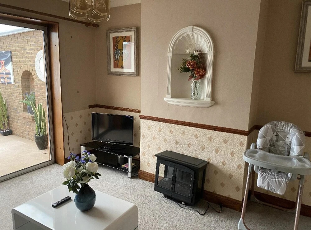Lovely 5-bed House in Maidstone