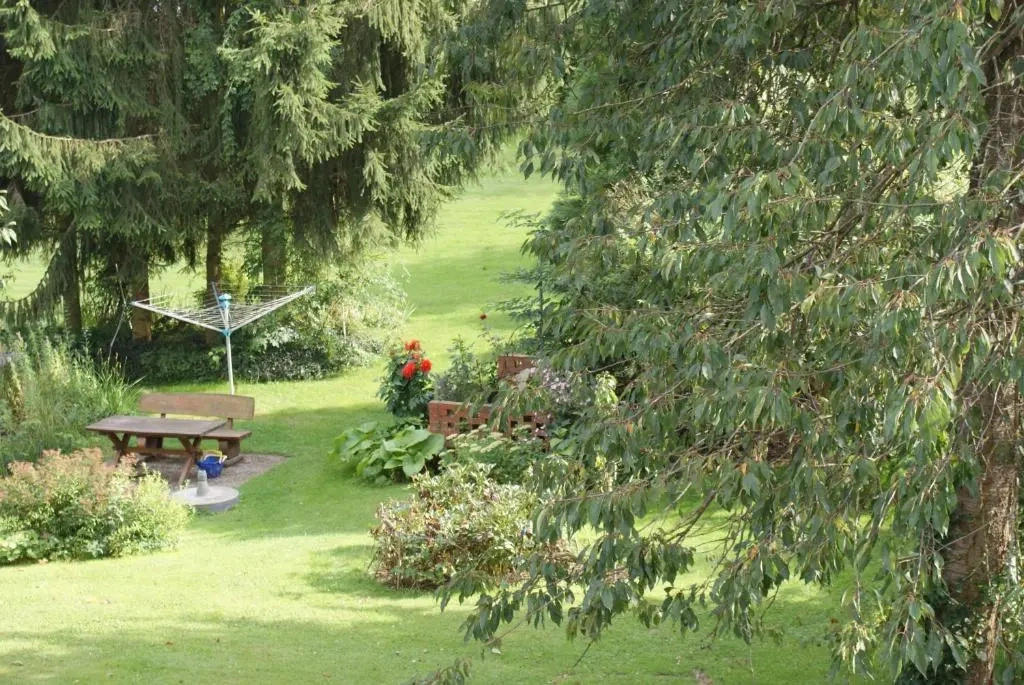 Am Hegehof mit Gartenplatz & Parkplatz - ABC181