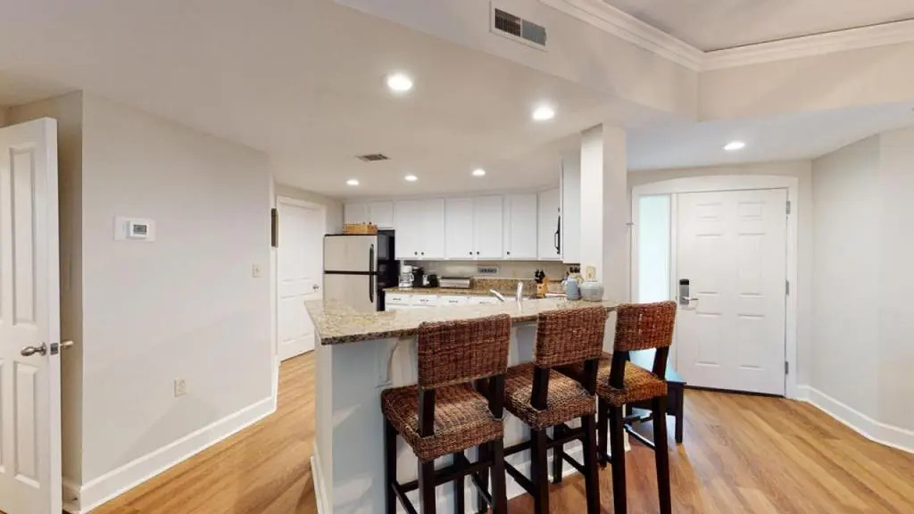 306 Windsor Place