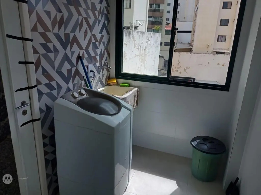 BEIRA MAR 3 suítes, lavabo, 2 Vagas Garagem, varandão, Smart TV- MELHOR LOCALIZAÇÃO - WIFI Vivo Fibra