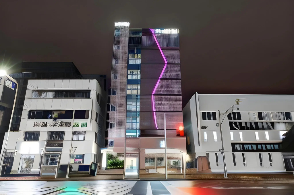 Sahara Hotel