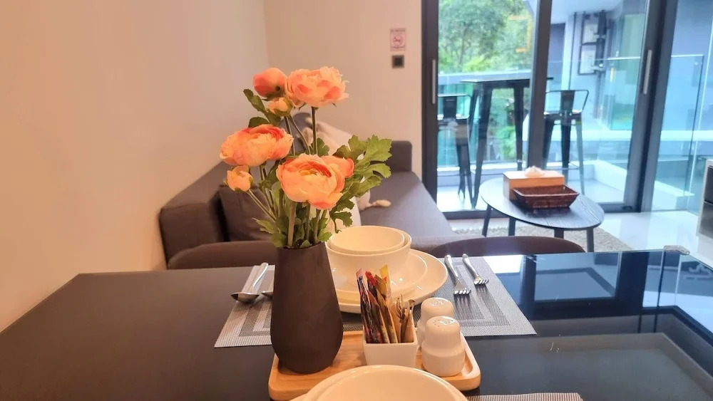 B507 - 1 Bedroom Condo Top Floor Pool View, Ao Nang