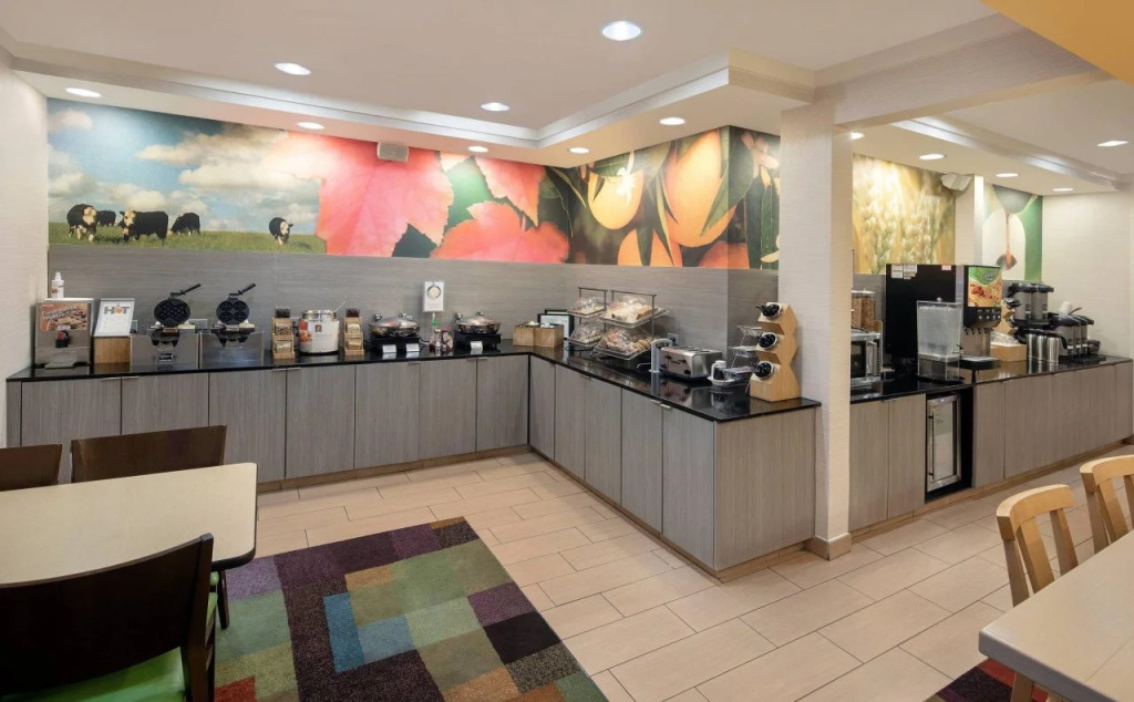 Fairfield Inn & Suites Austin University Area