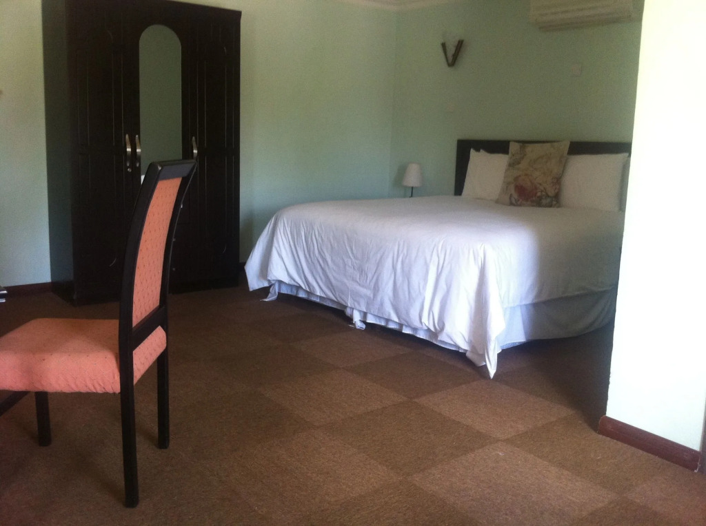 Exec Closets Hotel