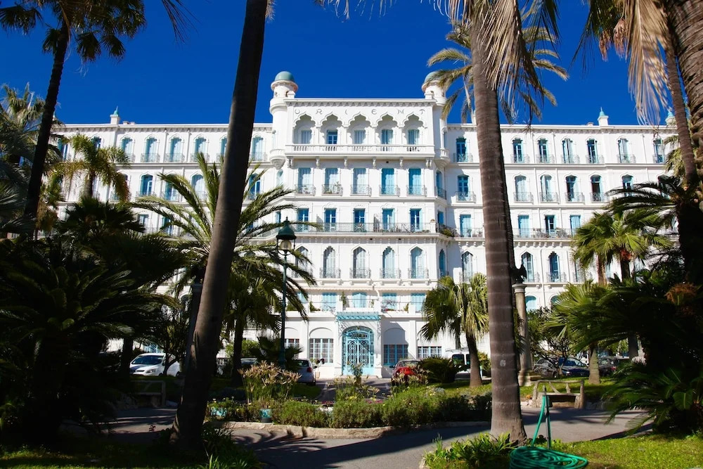 L'Orient Palace 2 Apartment