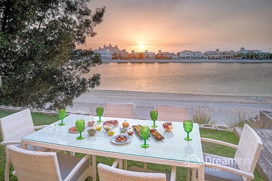 The Palm Jumeirah Villas