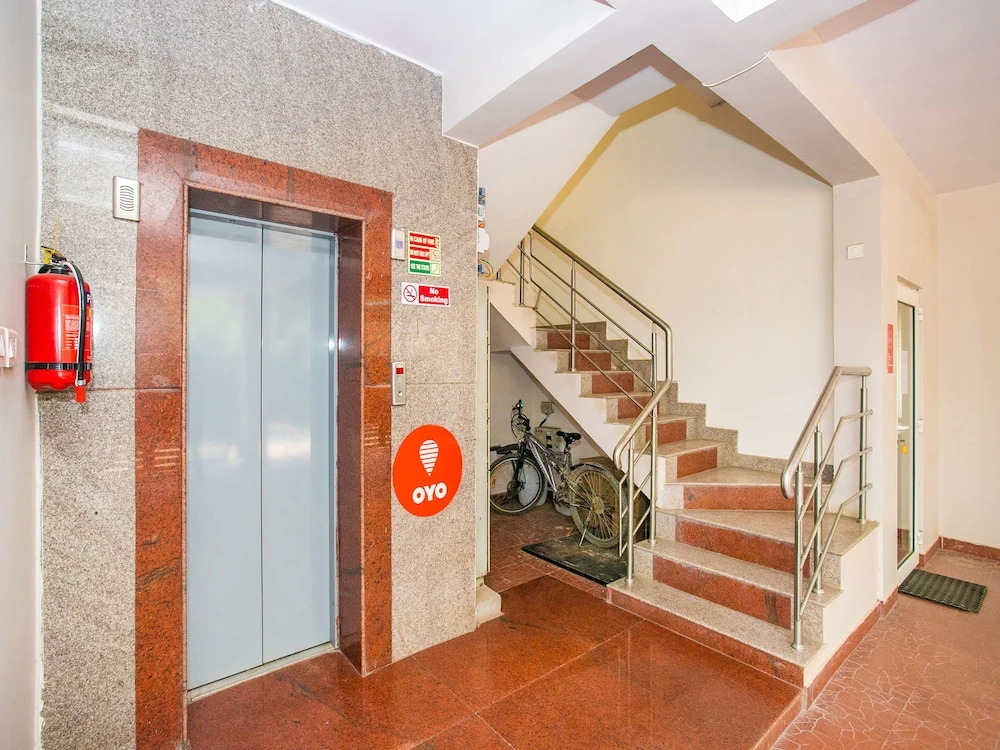 OYO 12962 Mafroosha Corporate Suites