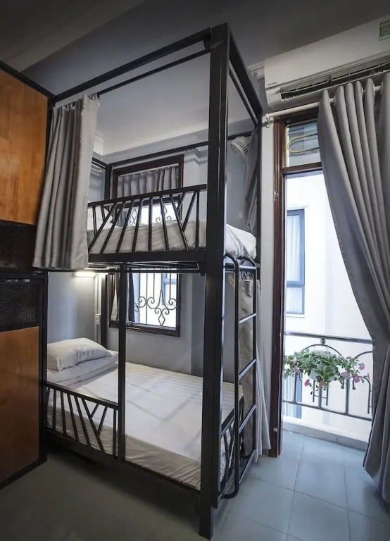 The Chi Novel Hostel