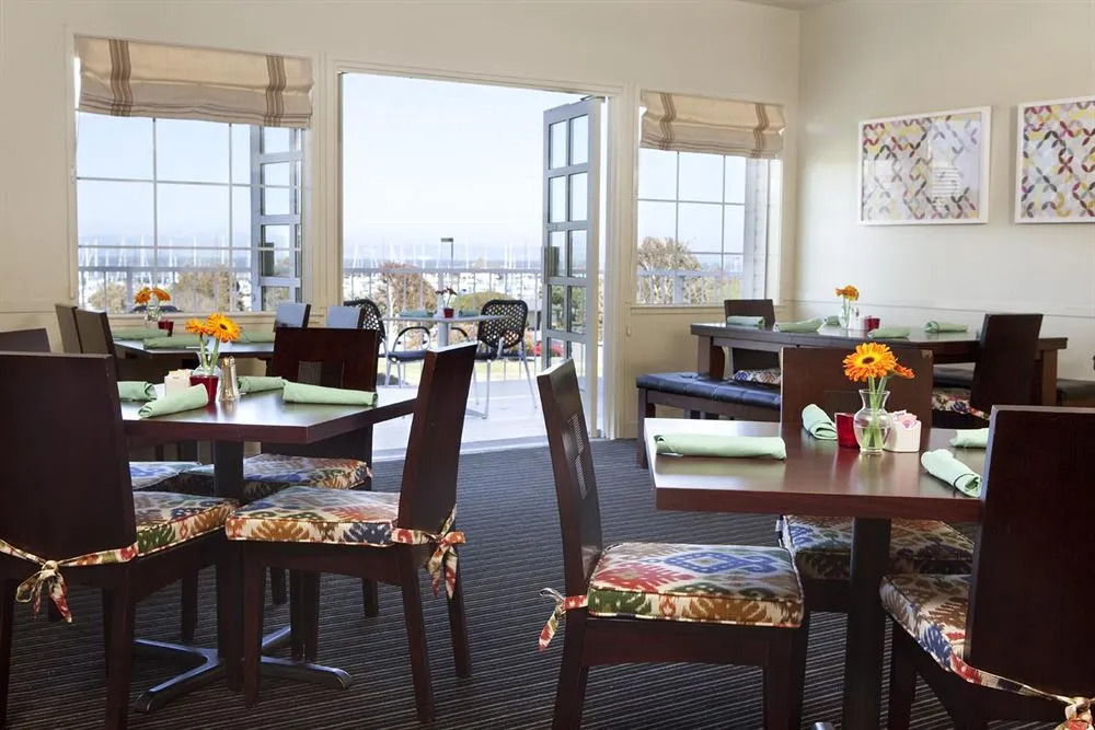 Inn at Oyster Point