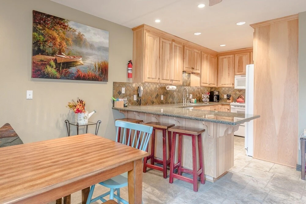 Alpine Villa 24 - 2 Br Condo