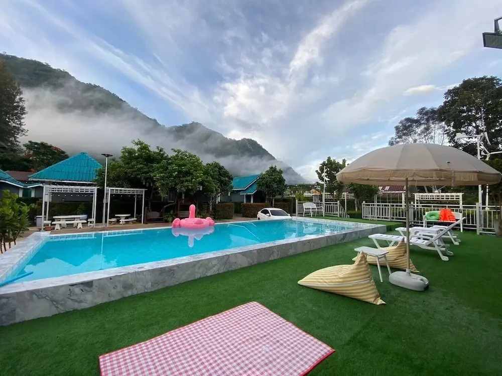 Suksaby khaoyai
