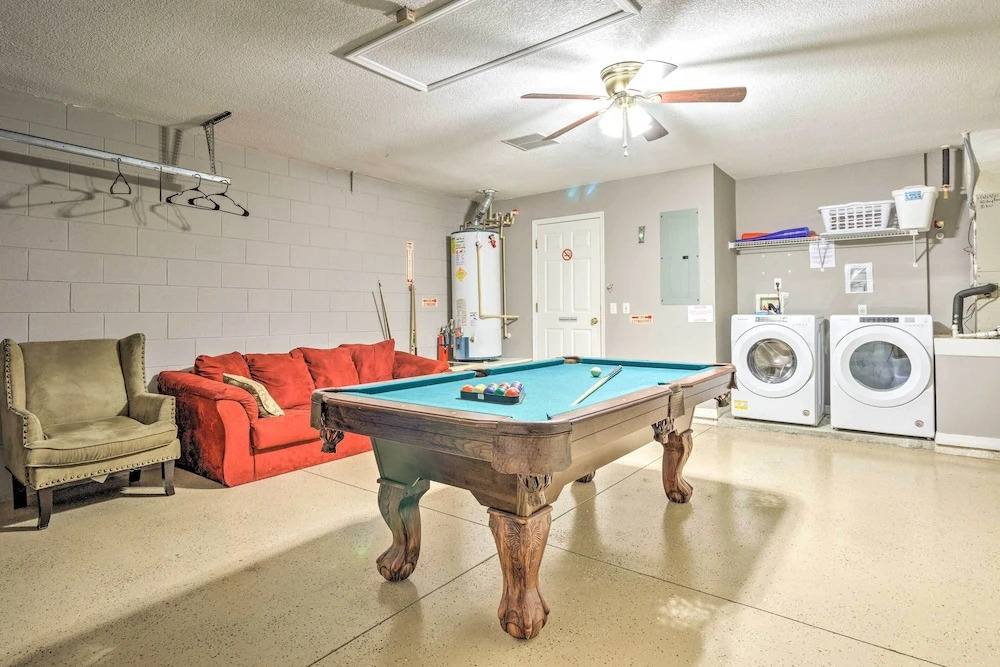 Kissimmee Sanctuary w/ Lanai & Pool Table!