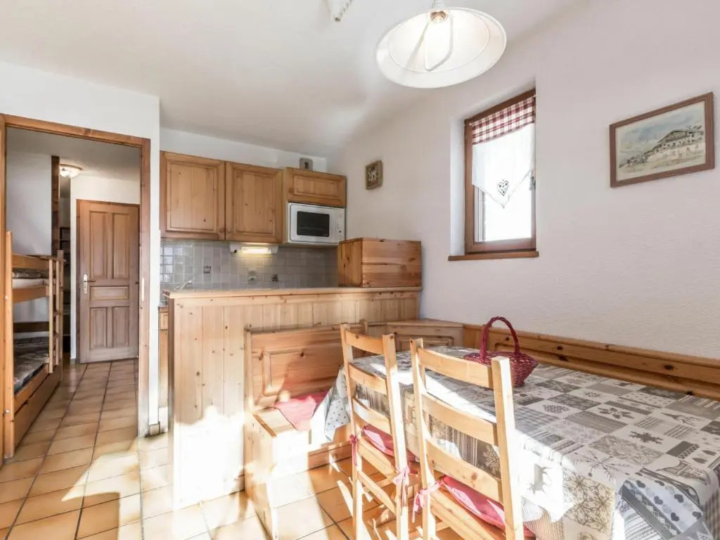 Appartement La Clusaz, 2 pièces, 5 personnes - FR-1-304-53