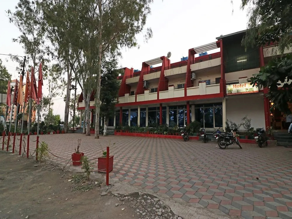 OYO 22889 Hotel Shree Ji