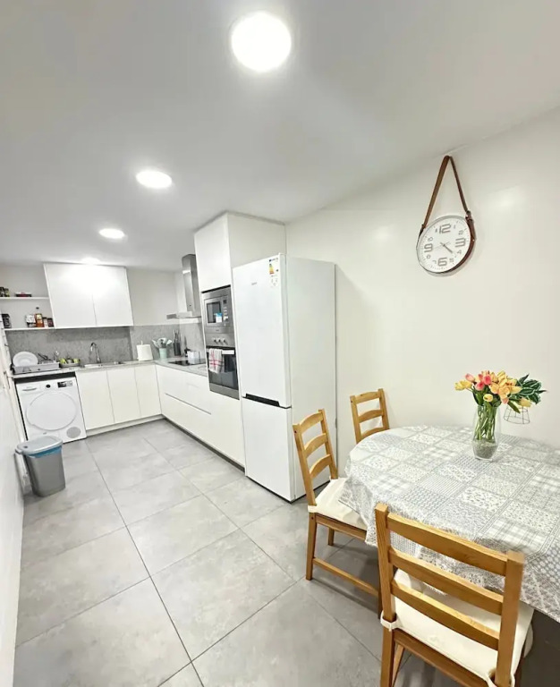 Rooms in Apartment Paris