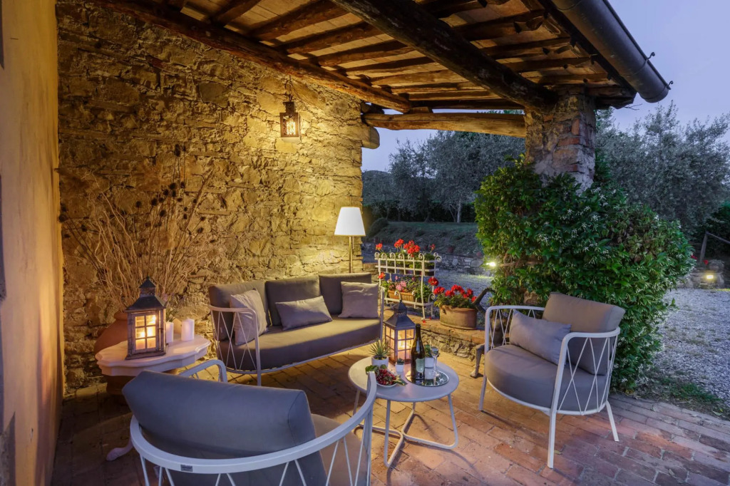Melograno Farmhouse in Capannori