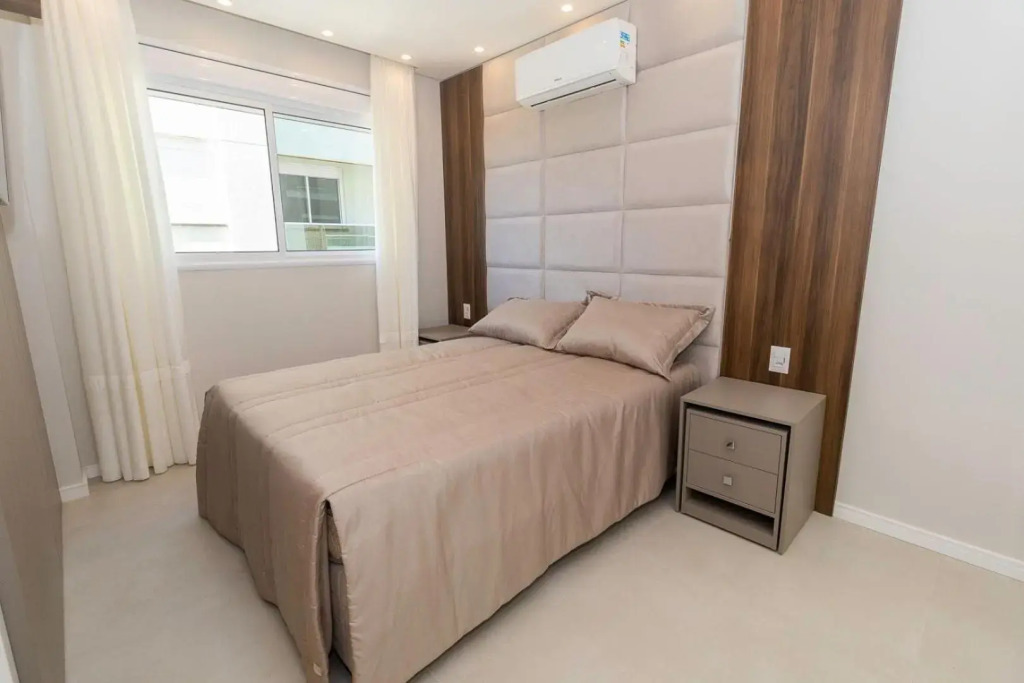 Puntarenas 303 - Excelente cobertura duplex 3 suítes - Finamente mobiliada e decorada - À poucos metros da praia