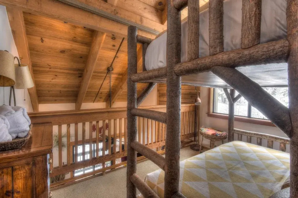 Granlibakken Retreat Near Tahoe Beach!