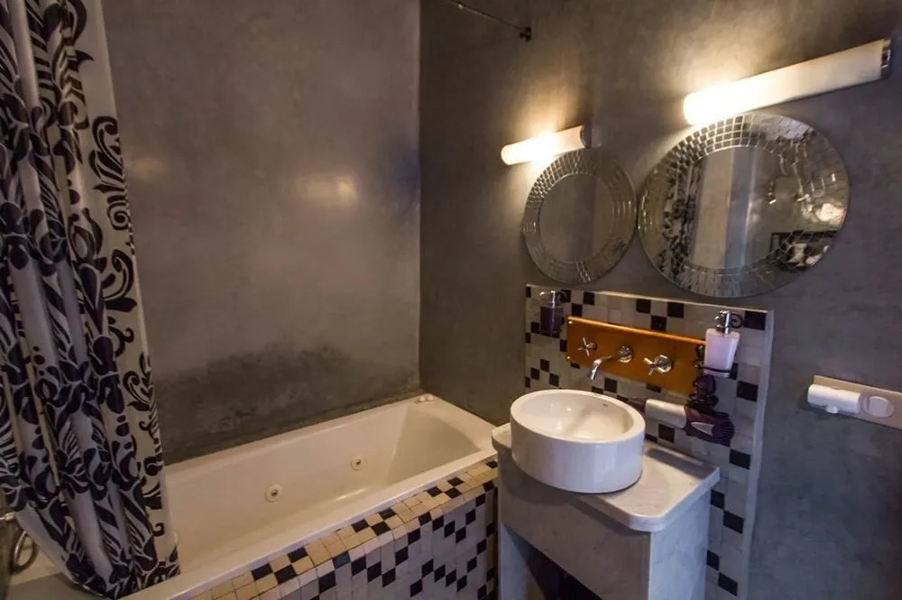 Riad 53 Fes - Luxury Oasis
