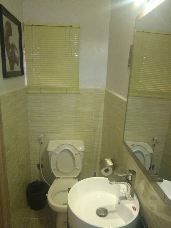 Moz 1 Executive Guest House
