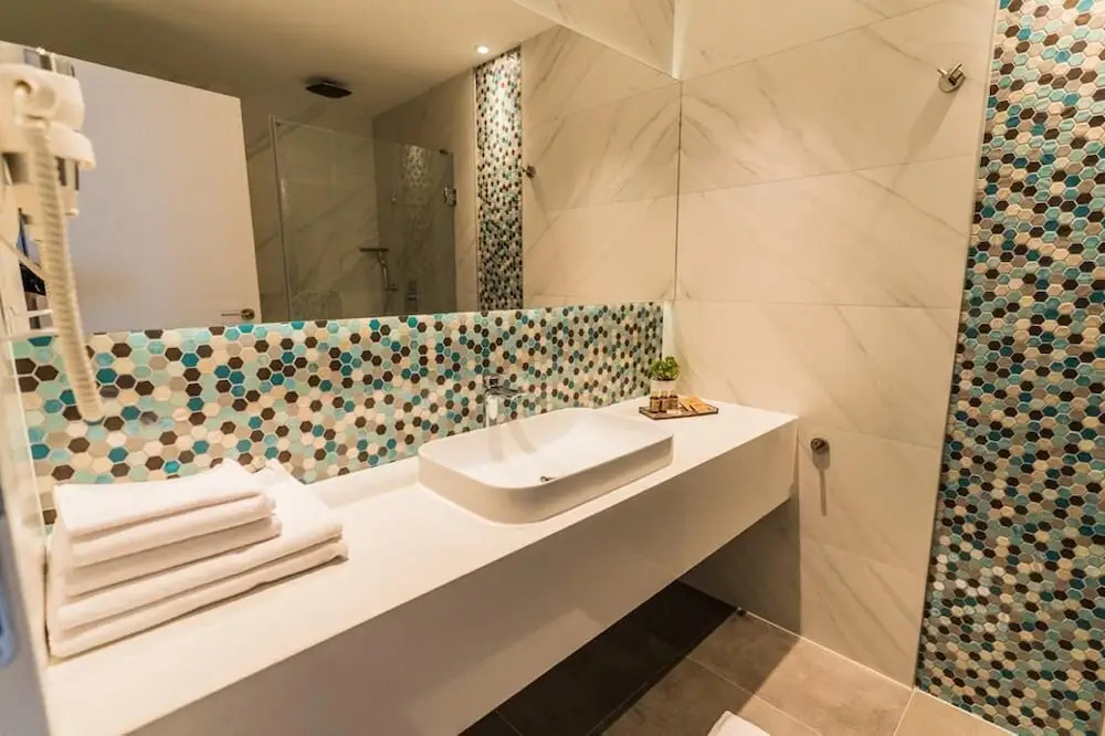 Hotel Aventus