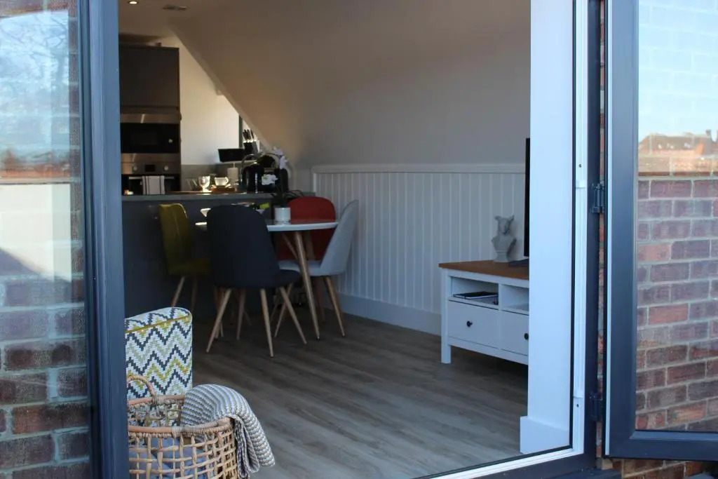 Swan View, Oulton Broad