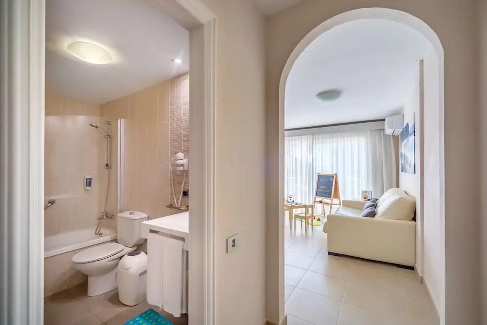 Servatur Isora Suites