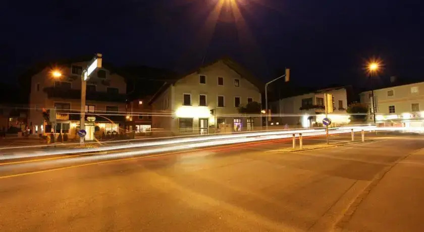 Bed & Rooms, Wörgl