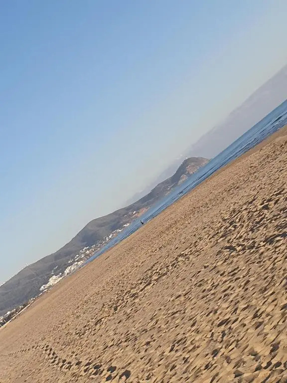 Appartement Avec Piscine, 1min de la Plage