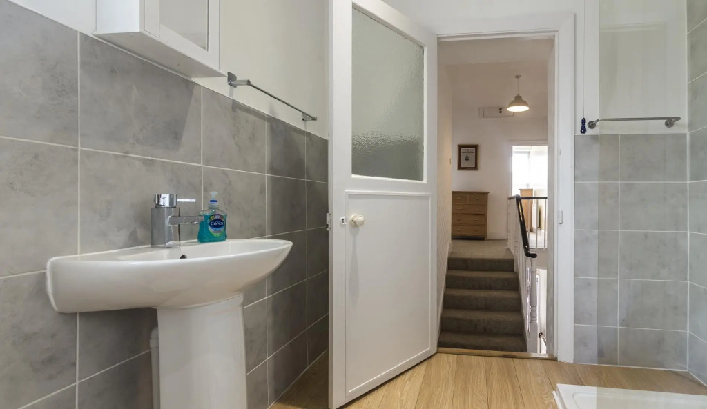 Sandy Retreat - 3 Bedroom Holiday Home - Tenby