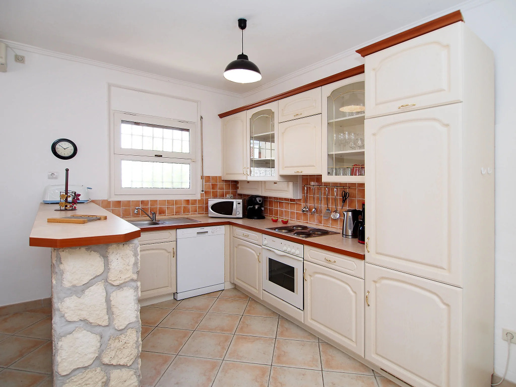 Holiday Home Montgri by Interhome
