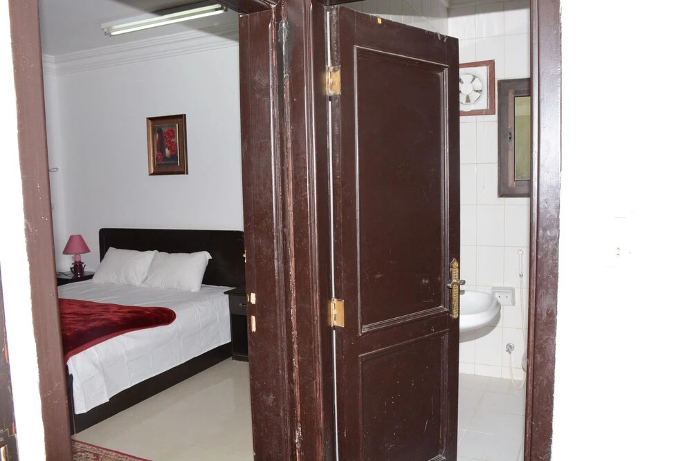 Al Eairy Furnished Apts Al Madinah 6