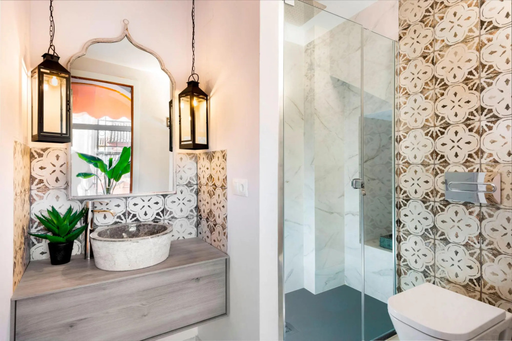 Luxury 3BD duplex with panoramic views to old town. San Isidoro Terrace