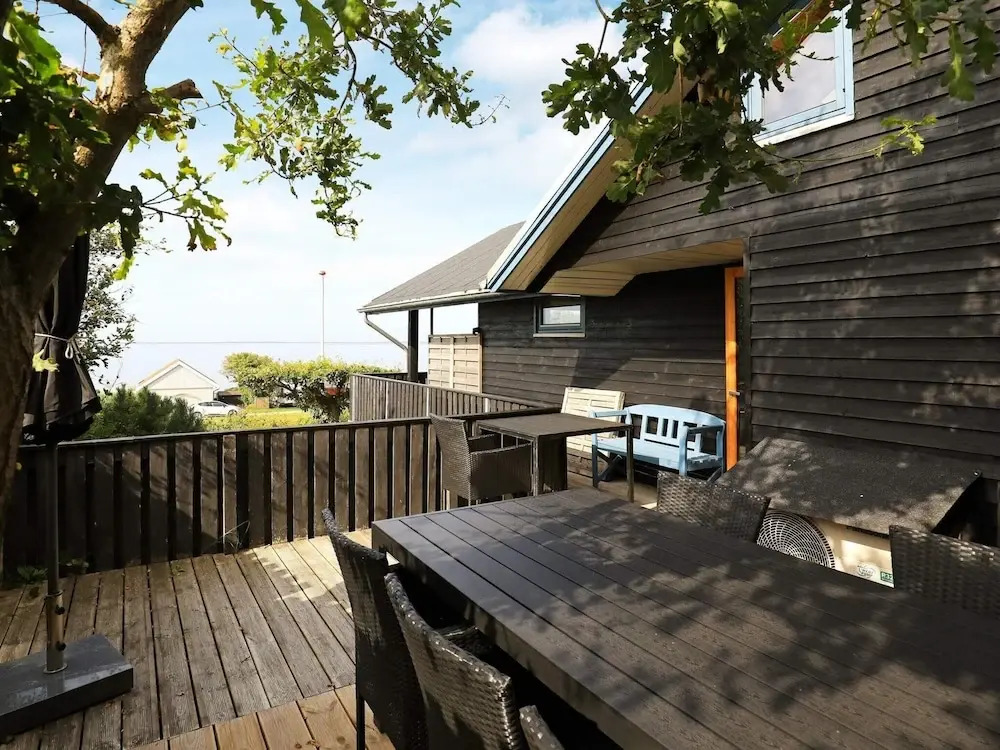 6 Person Holiday Home in Esbjerg V