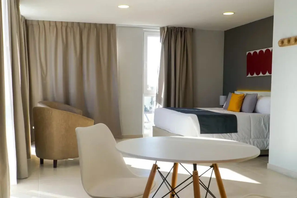 Ramada Residences by Wyndham Puerto Madryn CQ Gales