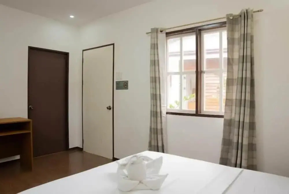 Eyy Hostel Panglao of Sachiro Group Corp
