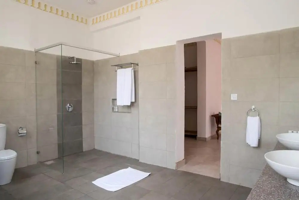 Relax and Enjoy Your Vacation at This Stunning Location