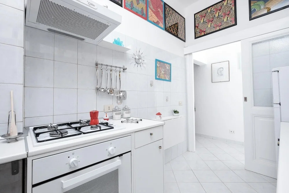 Domus Linda in Roma With 1 Bedrooms and 1 Bathrooms