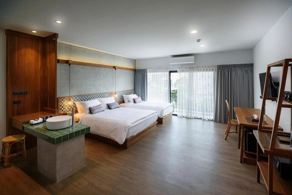 Himku Hotel