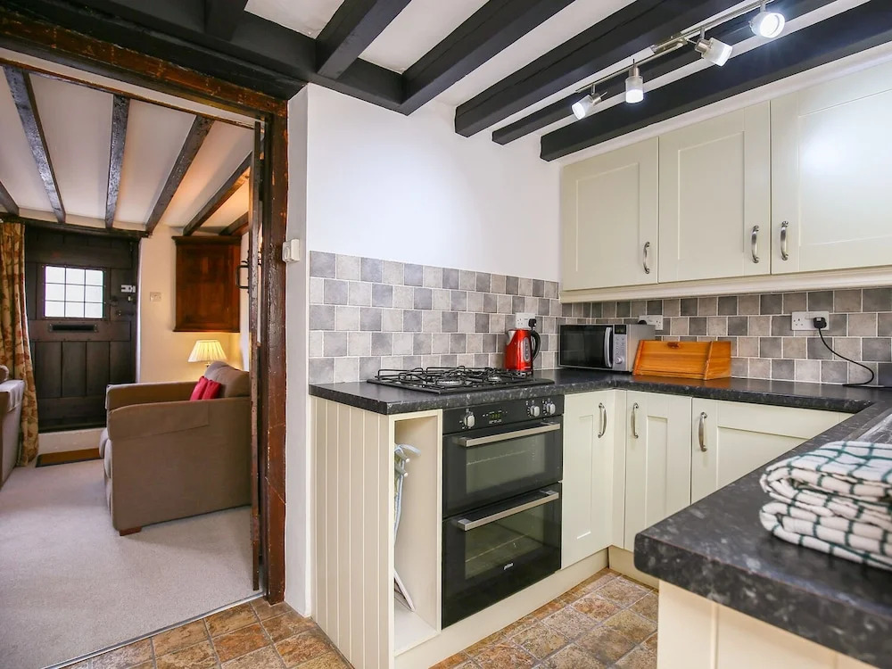 Japonica Cottage