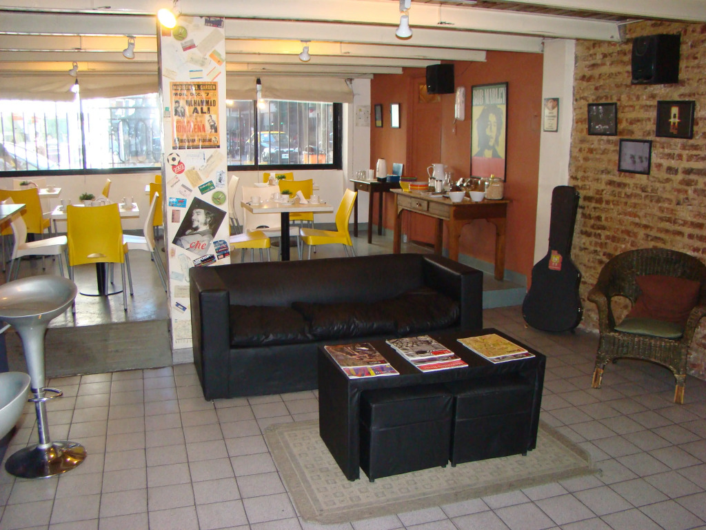 Petit Recoleta Hostel