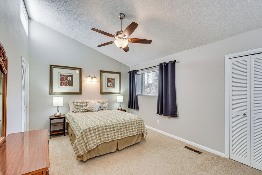 Tiger Town Getaway: 2 Mi to Downtown & Campus!