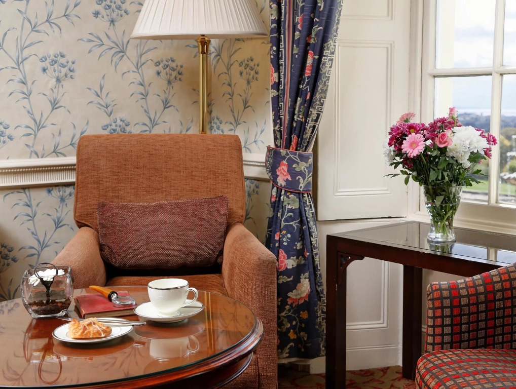 New House Country Hotel