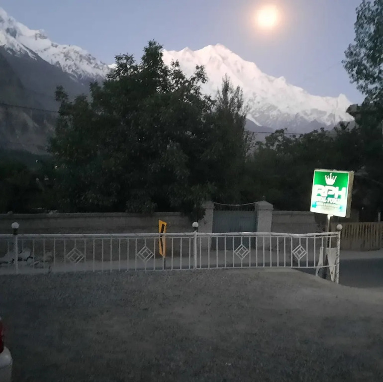 Hotel Punjab Hunza